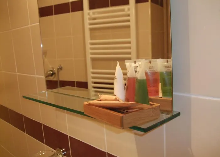 Couette-café Terme Di Traiano 3*
